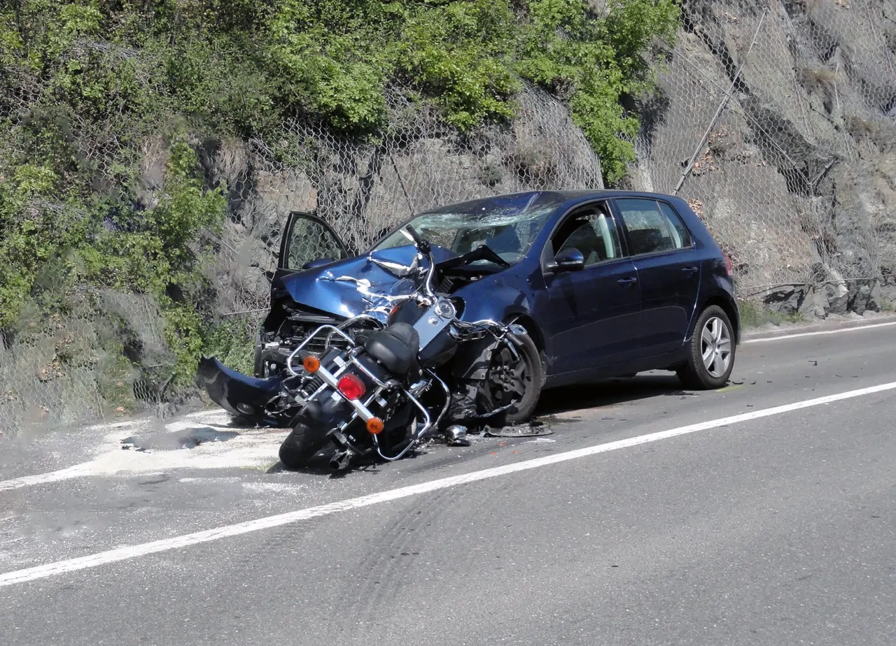 Motorcycle Accident Lawyer in Fontainebleau | Bello Law PA | My Private Attorney