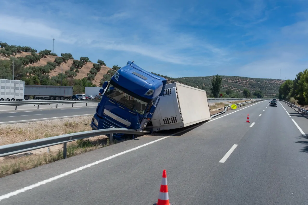 Kendale Lakes Semi-Truck Accident Lawyer | Bello Law | Attorney Joel Bello | My Private Attorney